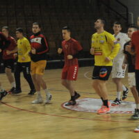 Crveno-crni ponovo u pogonu