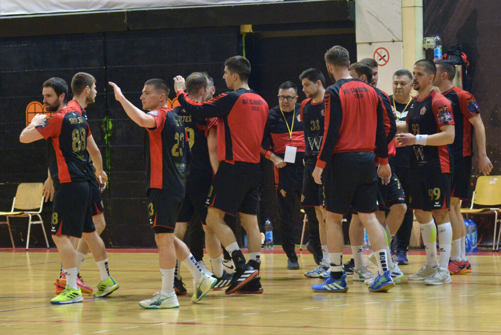 Crveno-crni u prvom kolu protiv KH Kastrioti